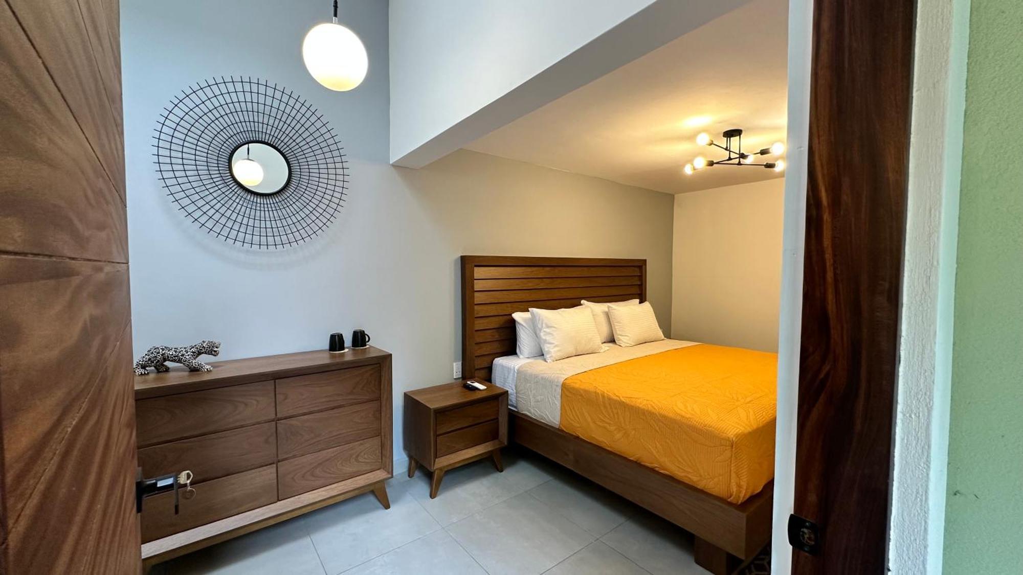 Hotel Boutique Villa Escondida, A Pasos De Lo Mejor En Tlaquepaque Esterno foto