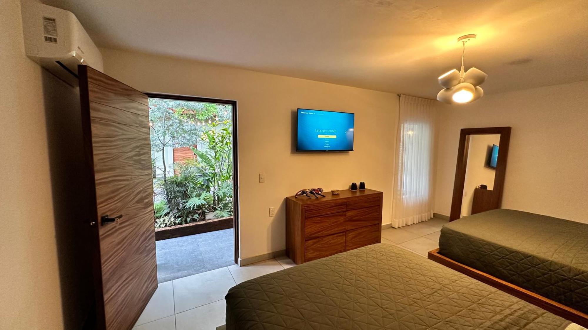 Hotel Boutique Villa Escondida, A Pasos De Lo Mejor En Tlaquepaque Esterno foto