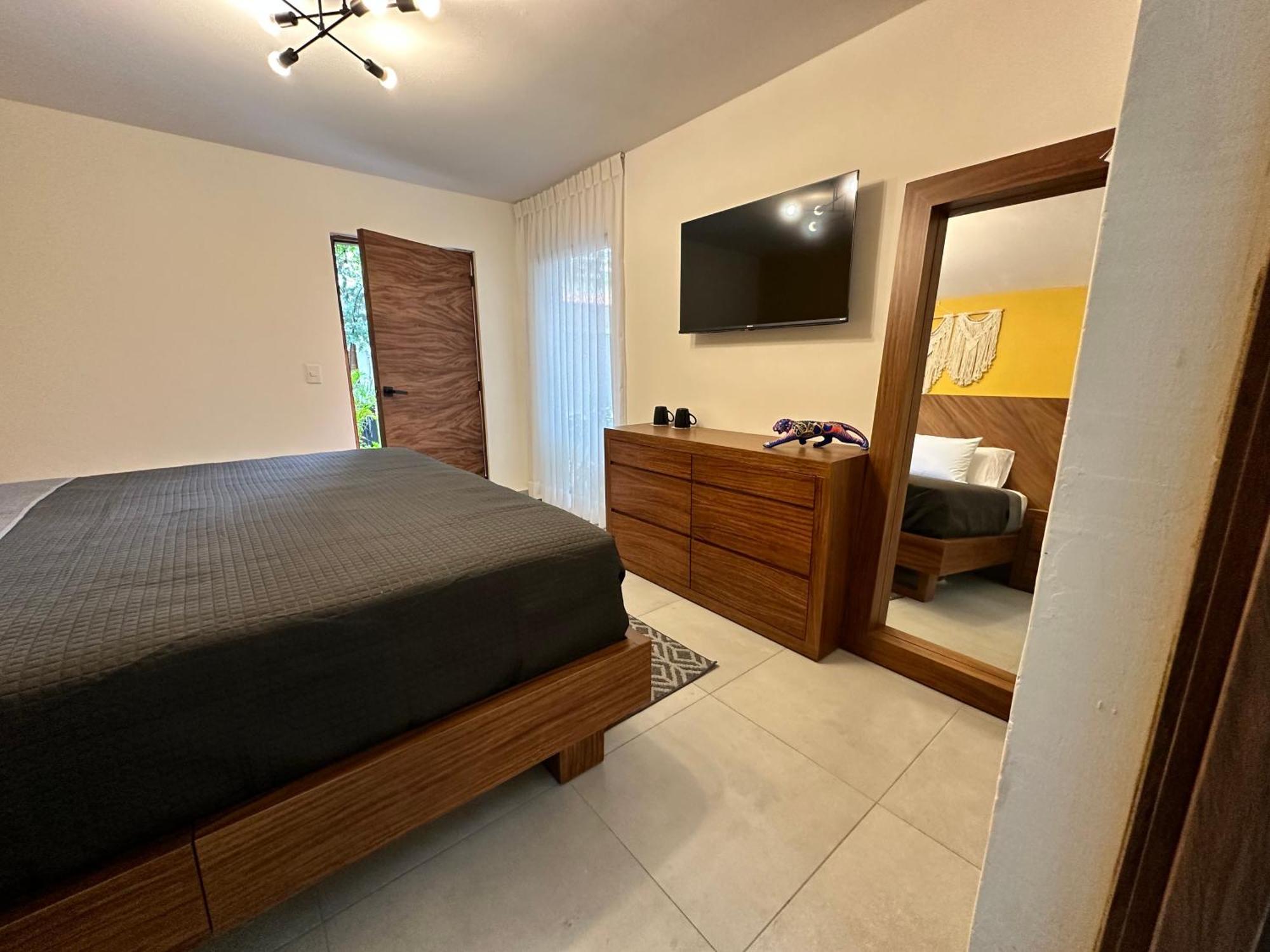 Hotel Boutique Villa Escondida, A Pasos De Lo Mejor En Tlaquepaque Esterno foto